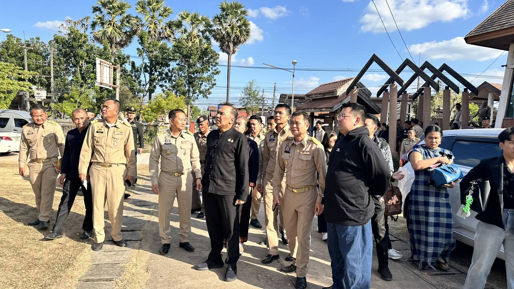 พช.กาฬสินธุ์ ร่วมลงพื้นที่เตรียมความพร้อมรับเสด็จ สมเด็จพระเจ้าลูกเธอ เจ้าฟ้าสิริวัณณวรี นารีรัตนราชกัญญา ณ บ้านโพน อำเภอคำม่วง