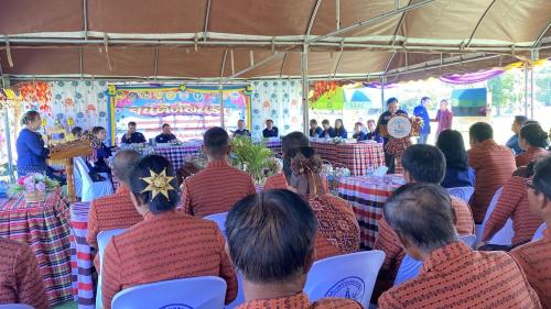 ภาพผู้เข้าร่วมกิจกรรมรับฟังการนำเสนอ